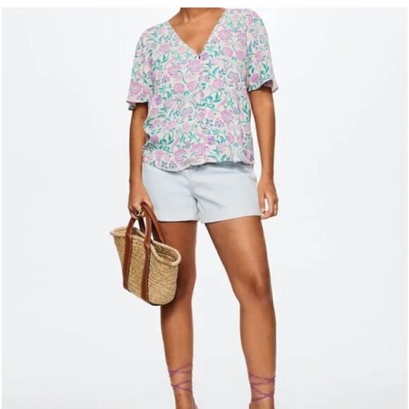 MANGO Flowy Floral Short Sleeve Blouse NEW Size 18 - Picture 2 of 9